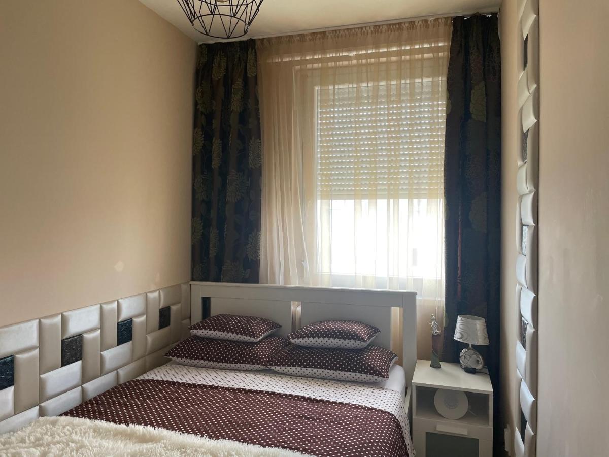 Bella Apartman Debrecen Exteriör bild